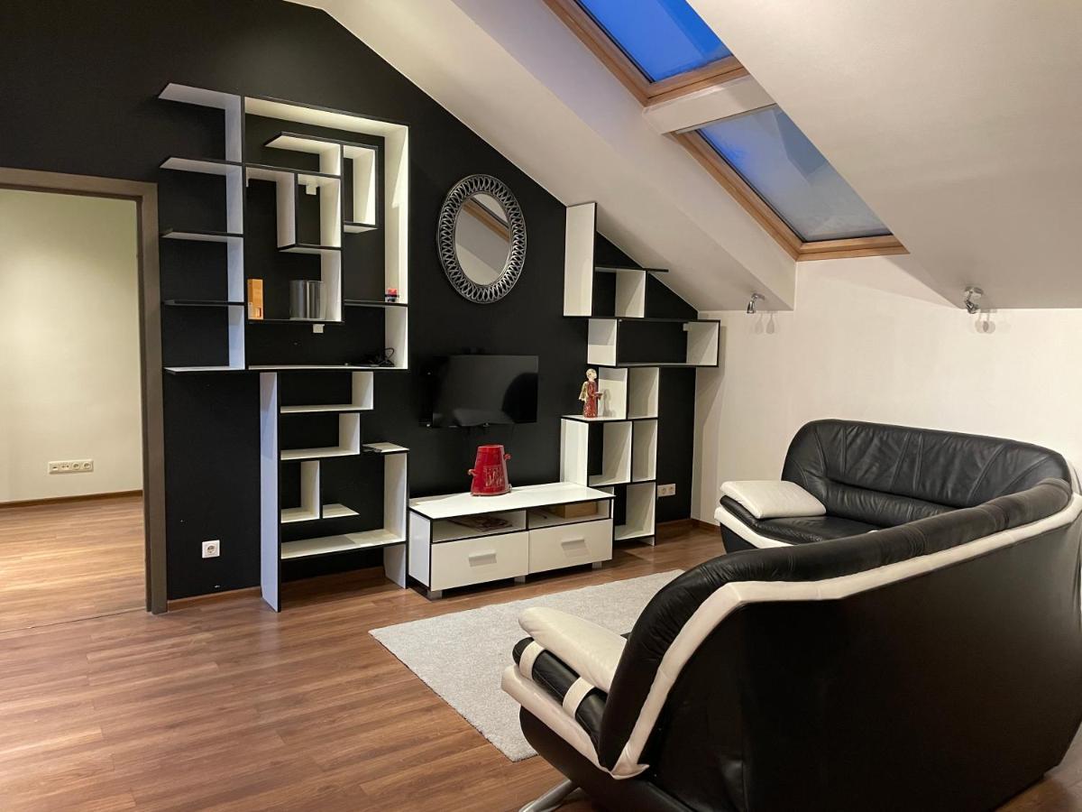 Apartamentai Prie Seimo Vilnius Bagian luar foto